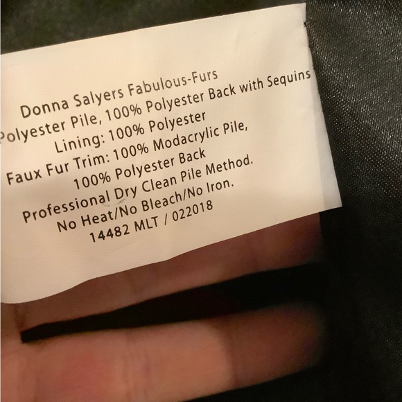 Fabulous Furs Sequin and Faux Fur Women's Jacket - Multicolor Size Medium - Picture 13 of 16